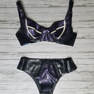 Westward bound latex lingerie set